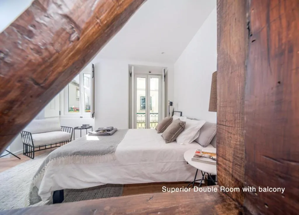 Bairro House Lisbon Charming Suites