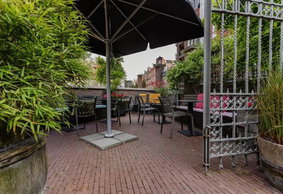 Hotel de Hallen