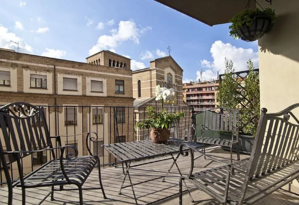 CS AVENUE HOTEL