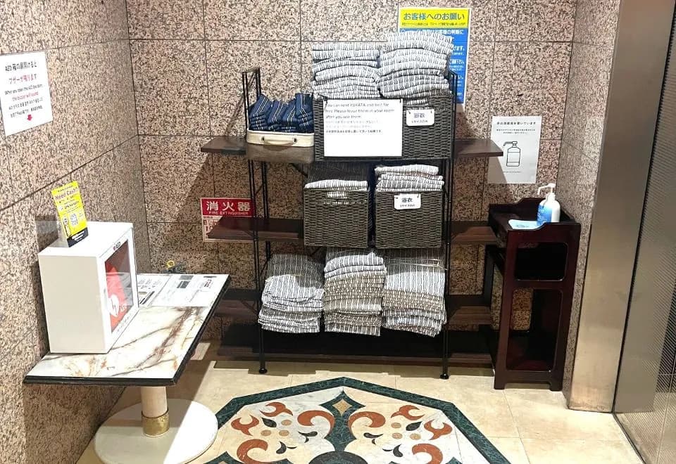 Business Inn Sennichimae Hotel
