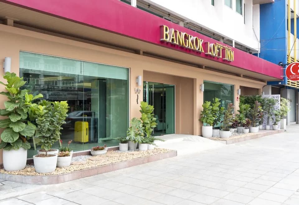 Bangkok Loft Inn
