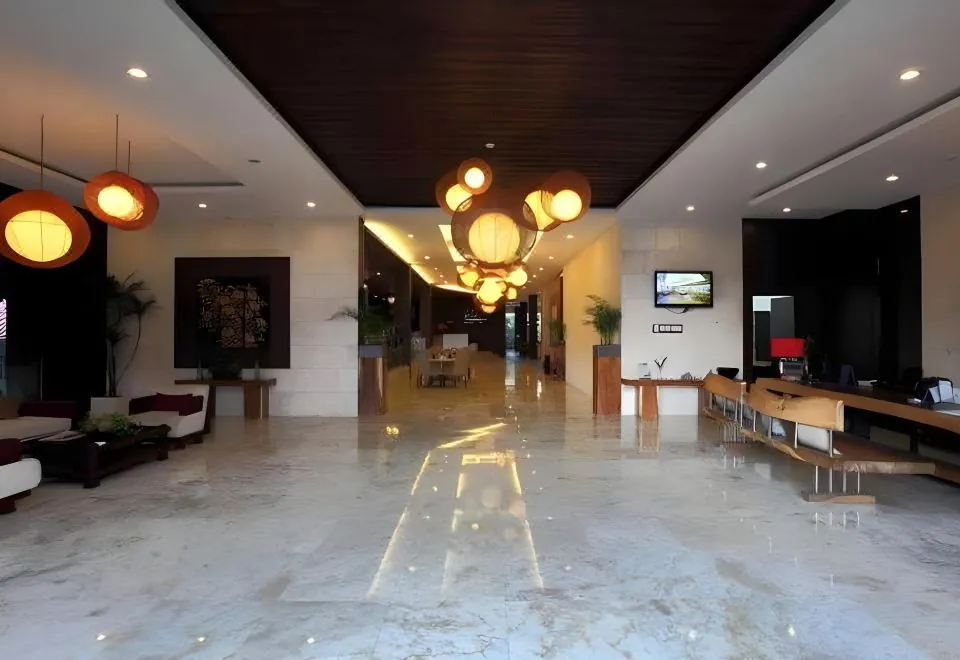 Grand Livio Kuta Hotel