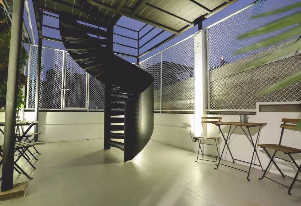 OYO 994 KUDI Hostel