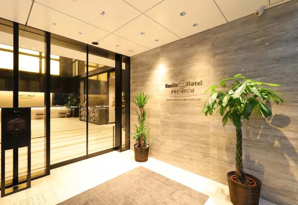 Smile Hotel Premium Osaka Higashi-Shinsaibashi