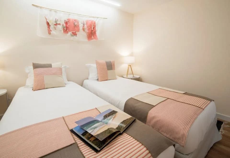 LIS Apartments