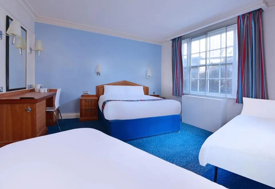 Travelodge London Kings Cross Royal Scot Hotel