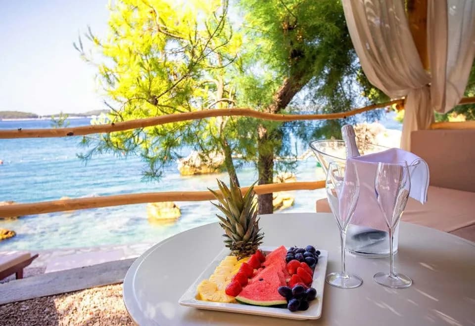 Hotel Podstine