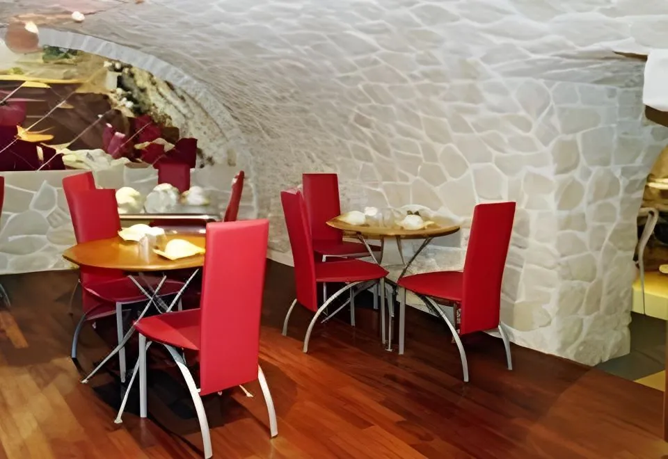 Hotel Hauteville Opera