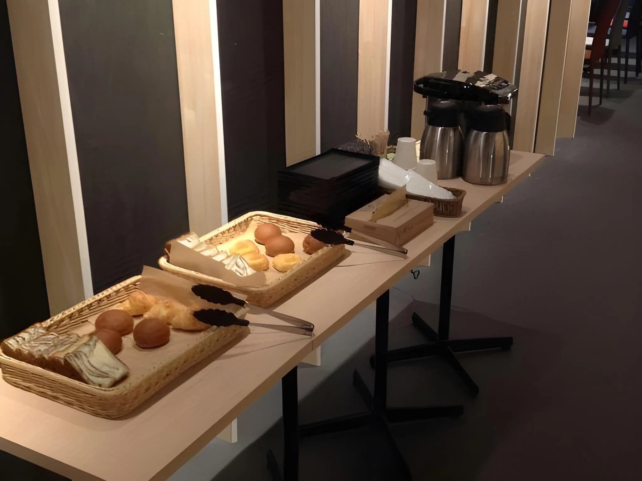 Namba Guesthouse Hive