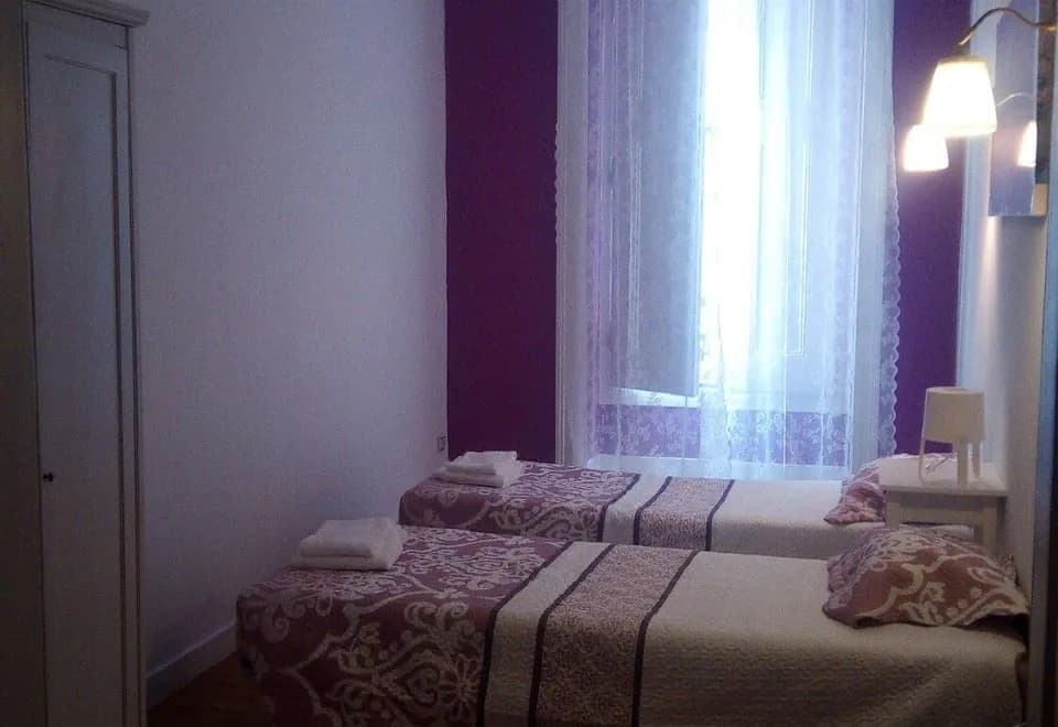 Cenário Catita Hostel