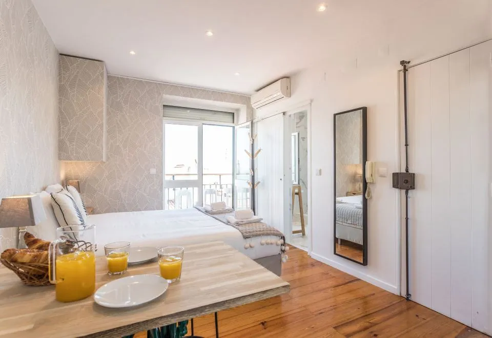 Alfama Vintage Studio Apartment w/ RiverView - by LU Holidays