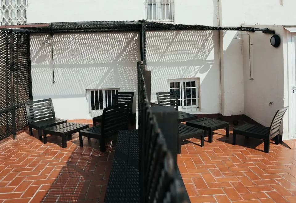 Las Ramblas Pasaje Bacardi Apartments