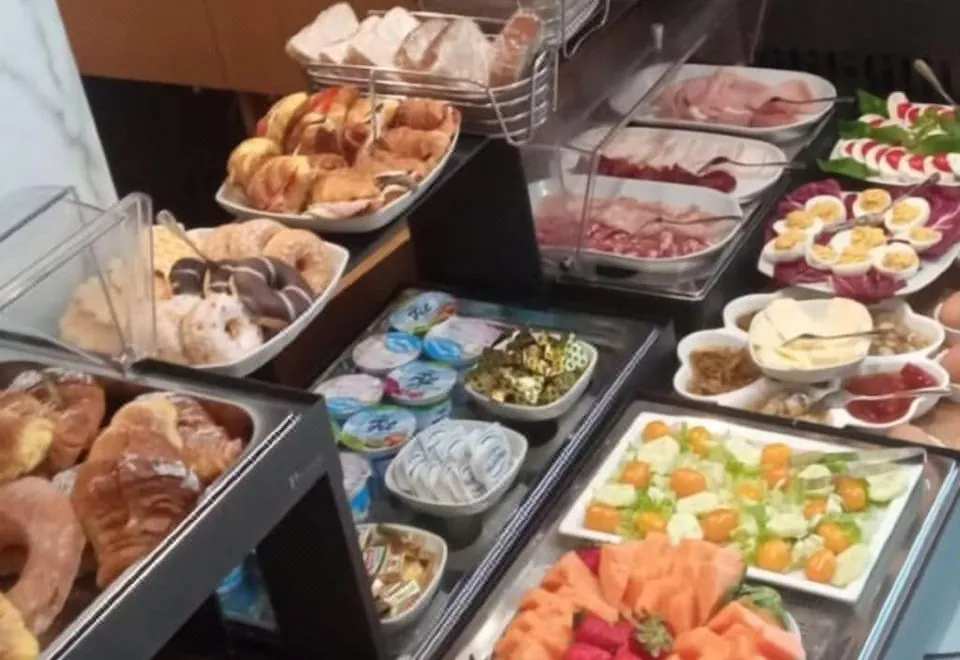 Trevi Portrait