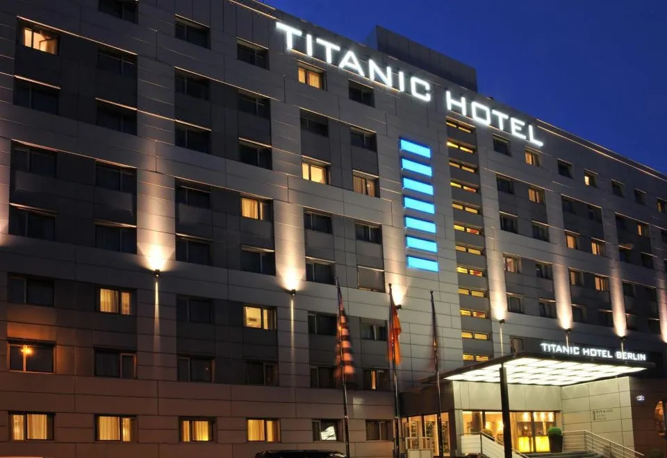 Titanic Comfort Mitte