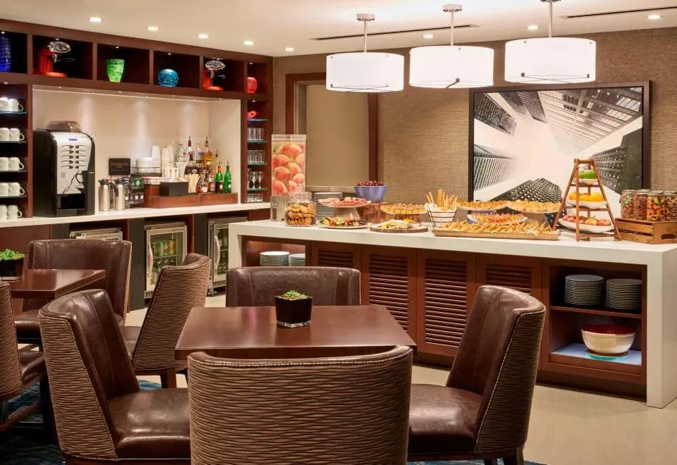 Marriott Downtown at CF Toronto Eaton Centre