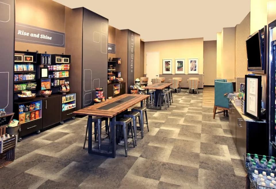 Hilton Garden Inn West 35th Street