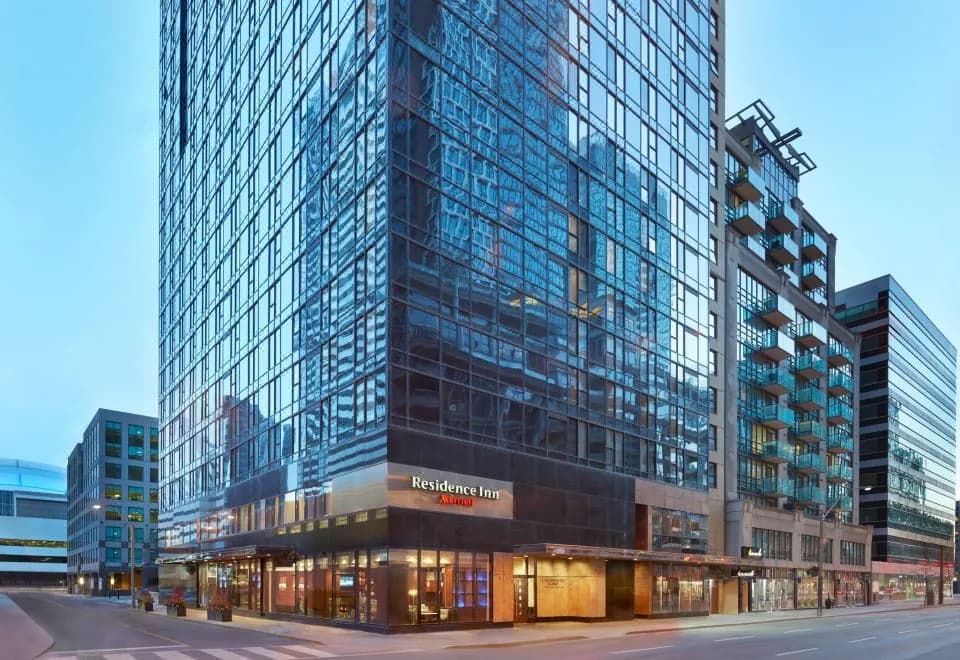 Residence Inn by Marriott Toronto Downtown / Entertainment District