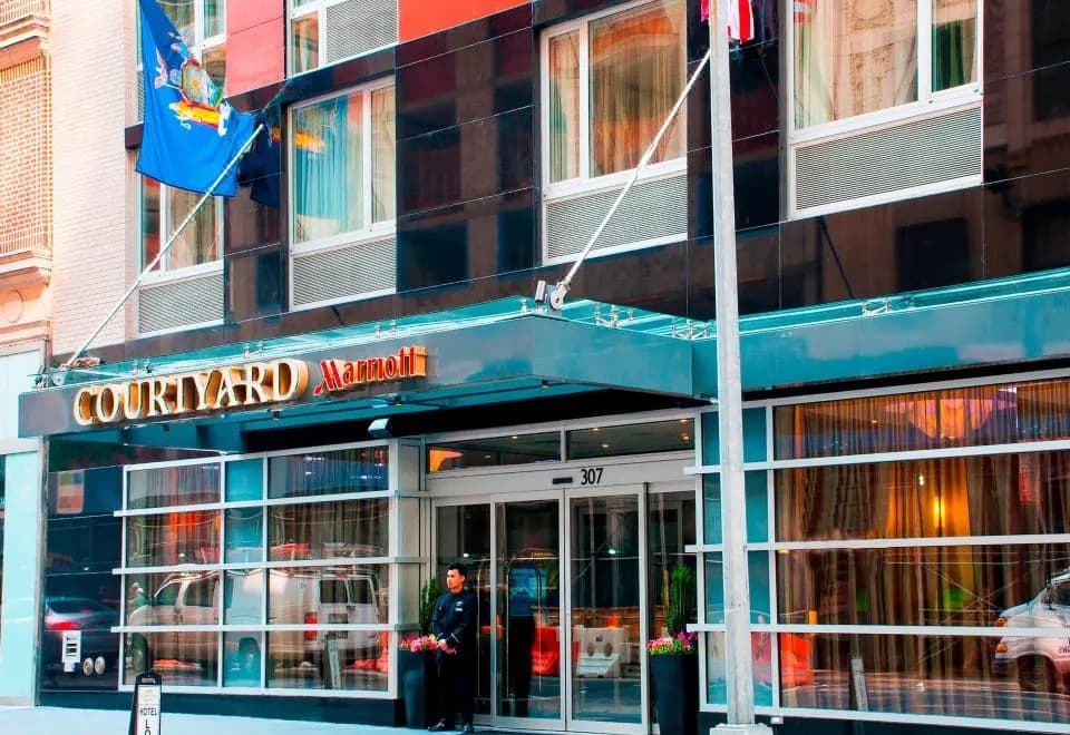 Courtyard by Marriott Times Square West