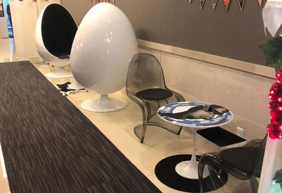Hotel U