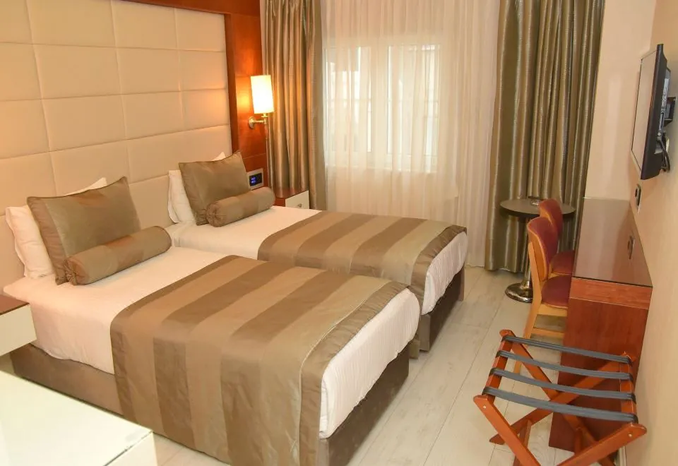 Vatan Asur Hotel