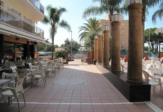 Residencia Universitaria Lesseps