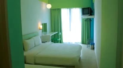 YY38 Hotel