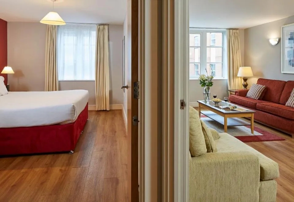 Marlin Apartments London City - Queen Street