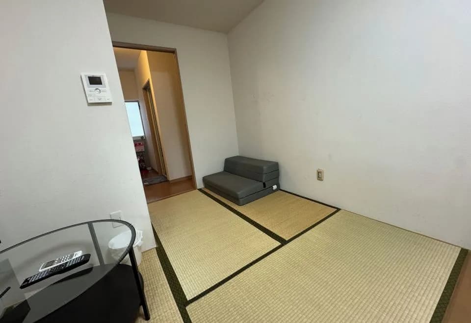 Higashimikuni House