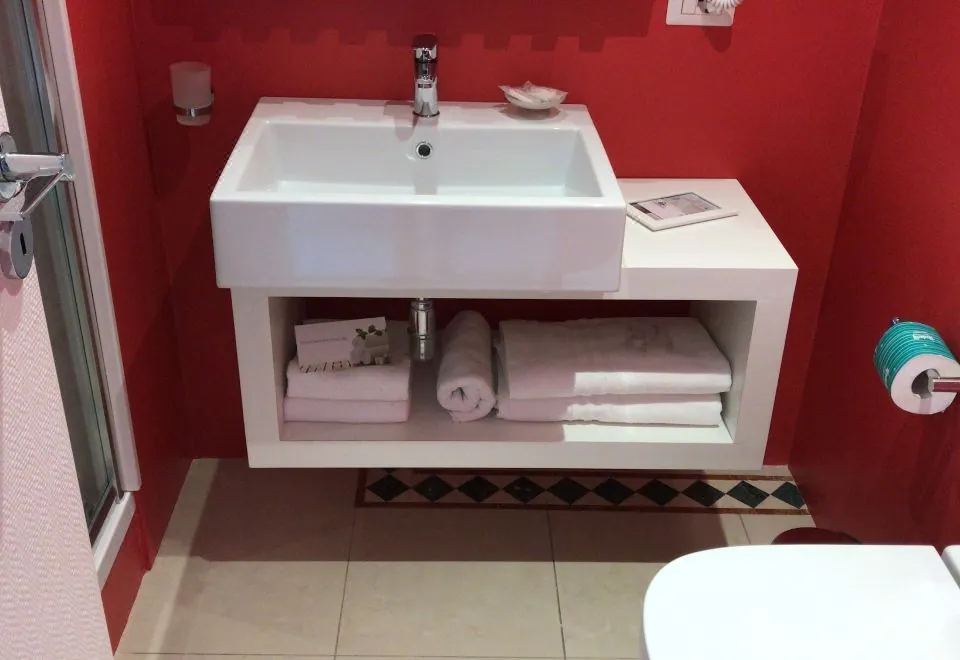 Sorrento ResArt Suite