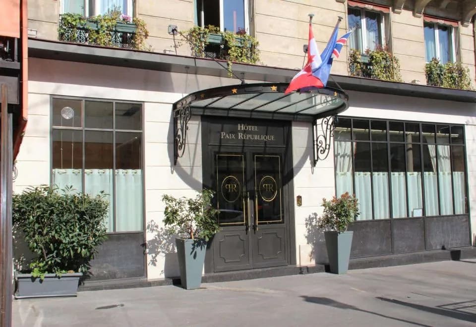 Hotel Paix Republique
