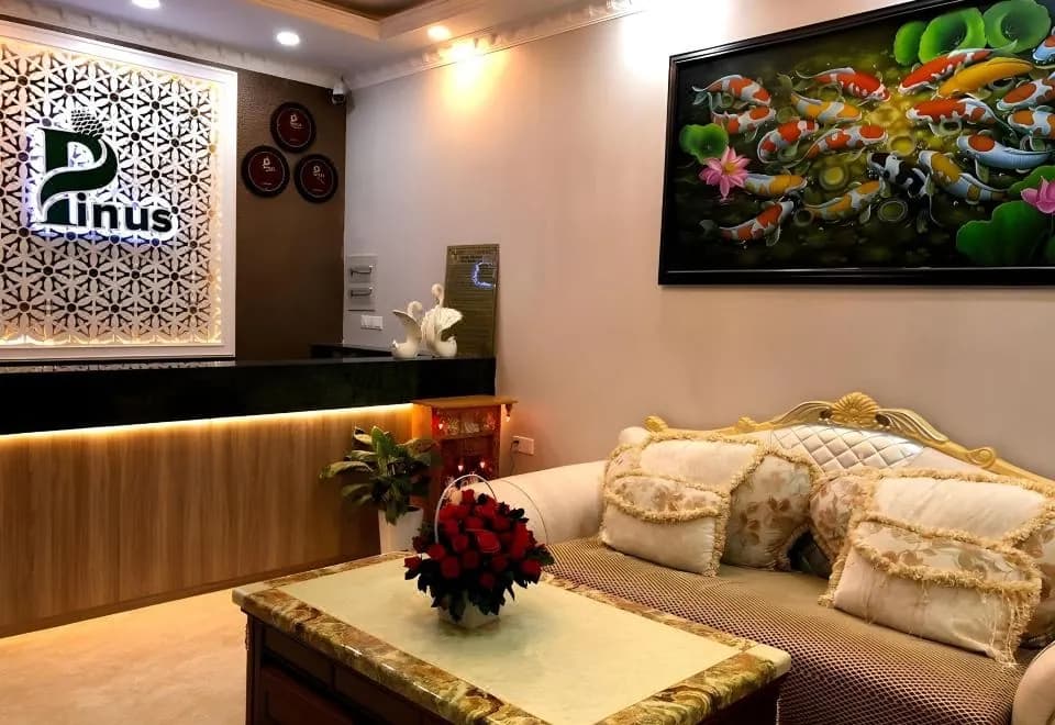 Pinus Hotel