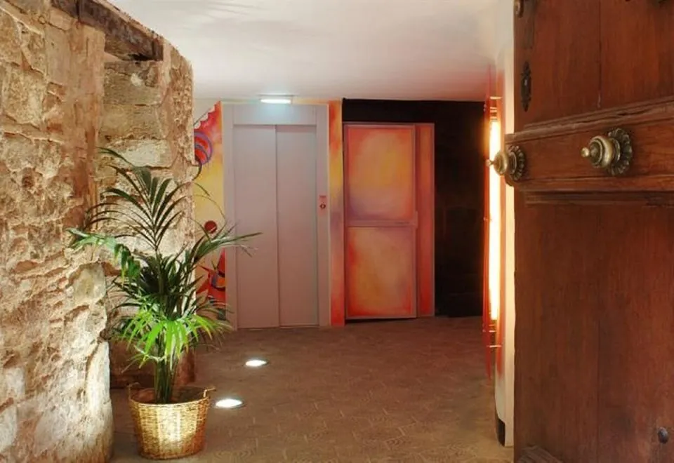 Ainb Picasso-Corders Apartments
