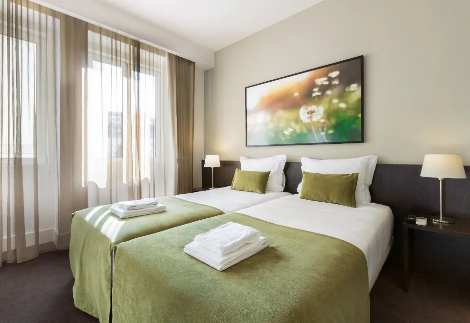 Riversuites