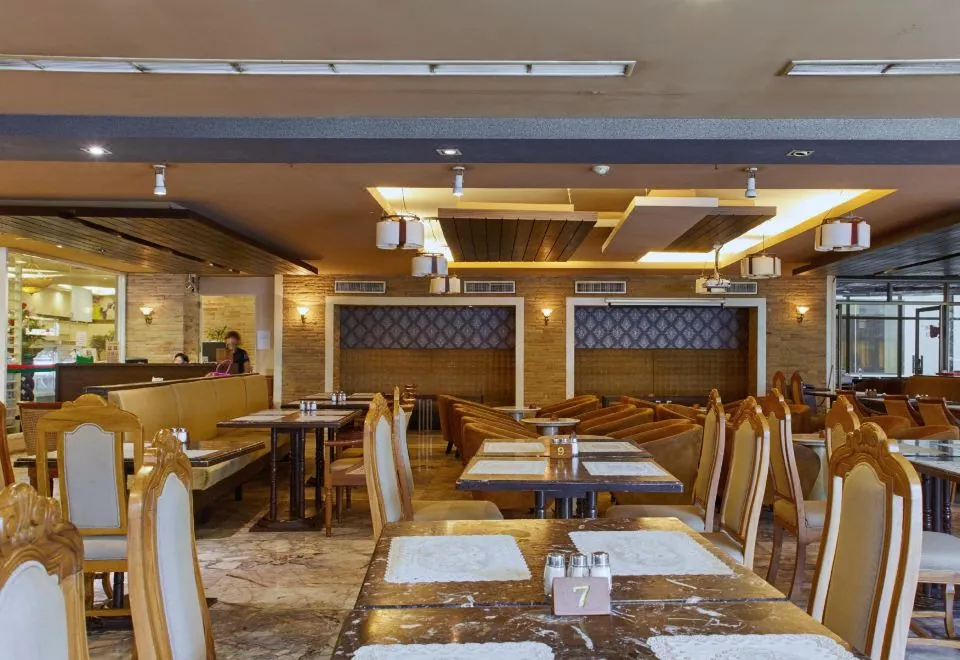 Grace Hotel