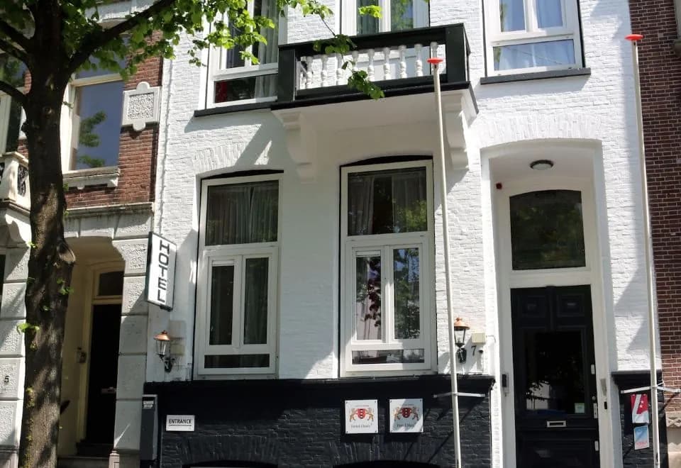 PH Hotel Oosteinde Economy Annex Building