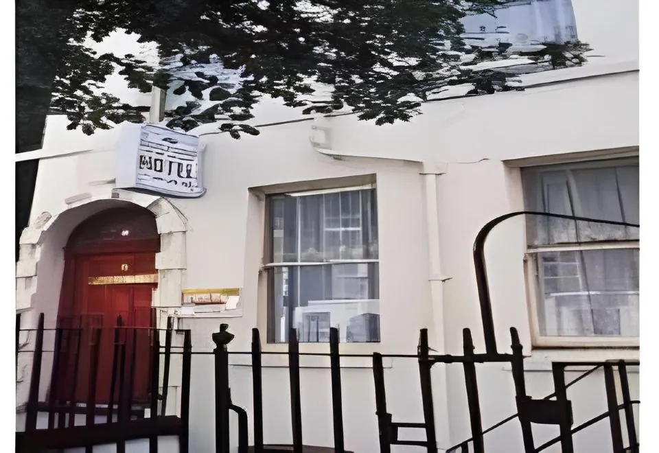 Guilford House Hotel