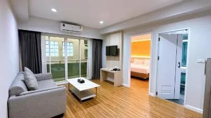 Miloft Sathorn hotel