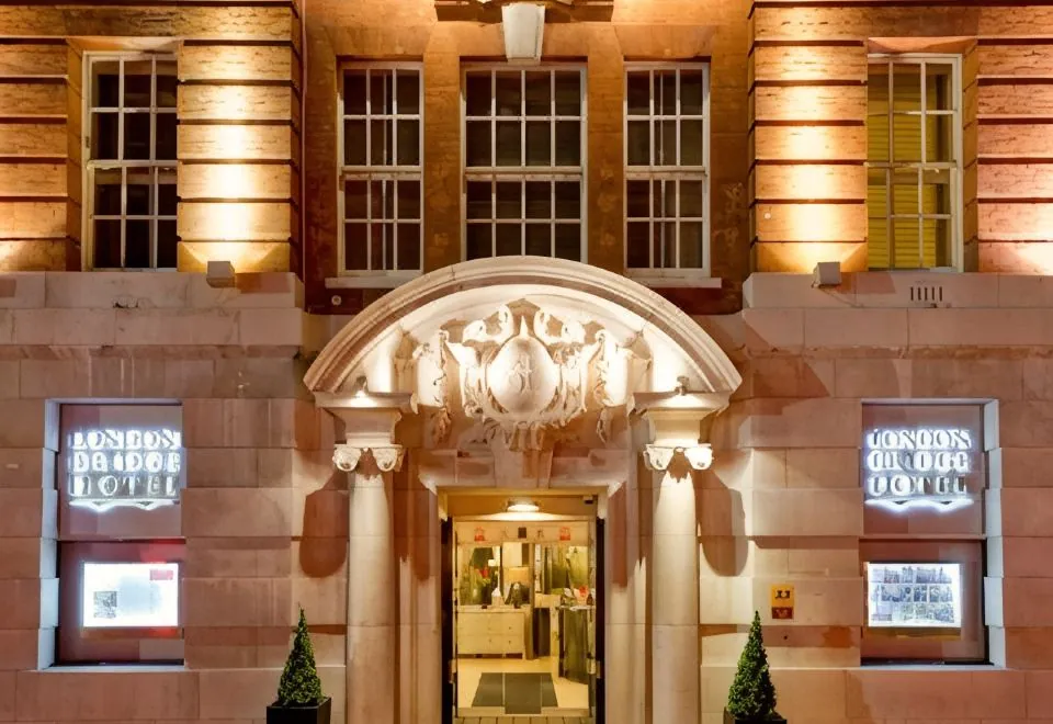 London Bridge Hotel