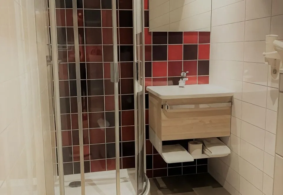 Best Western DAM Square Inn