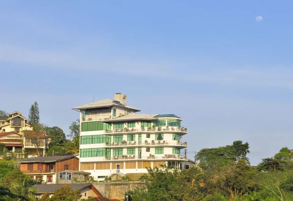 Amaara Sky Hotel Kandy