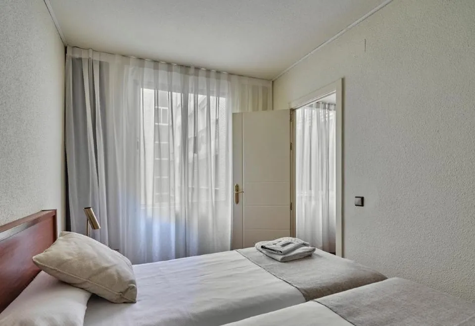 Apartamentos Juan Bravo