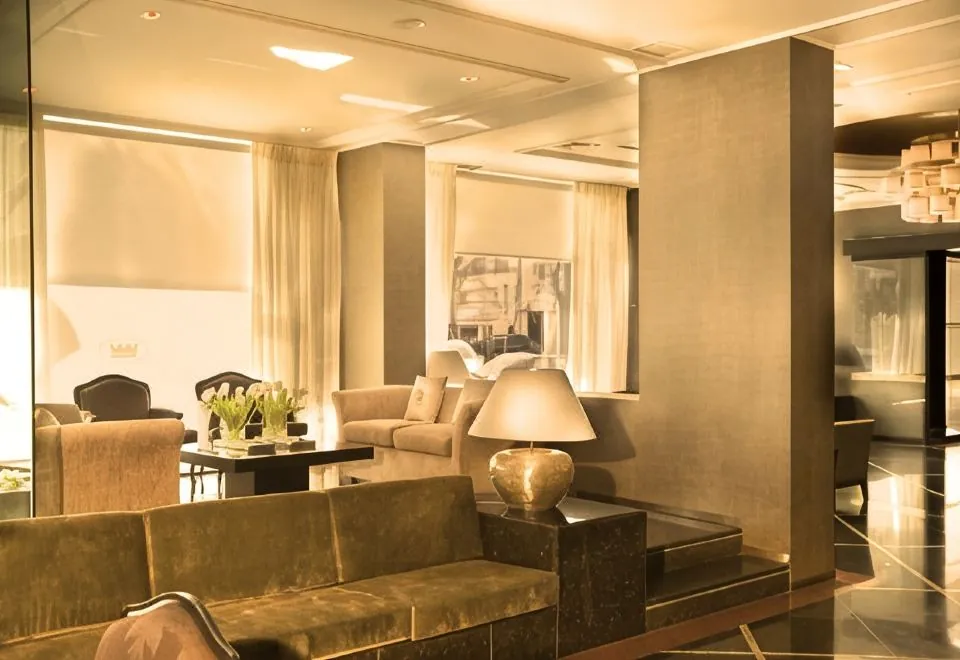 Hotel Real Parque