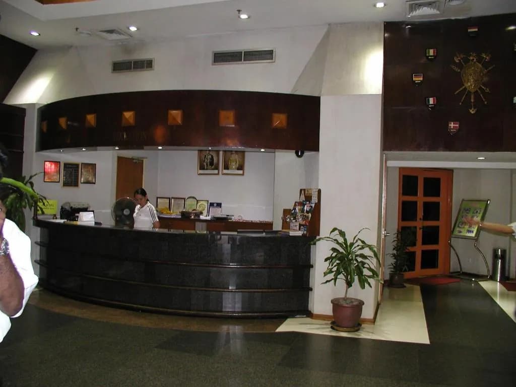 Cardogan Hotel