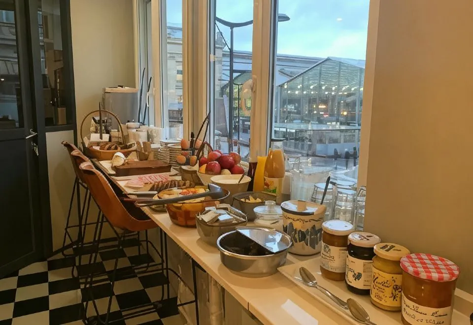 Picardy Hôtel-Gare du Nord
