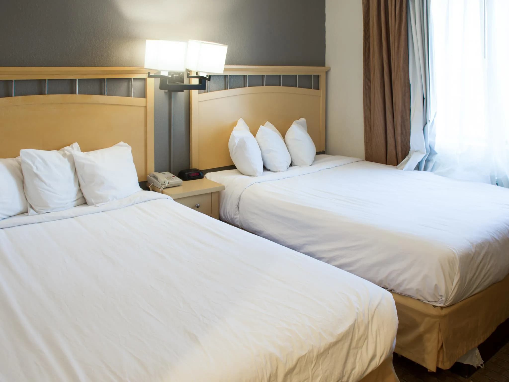 Hudson River Hotel