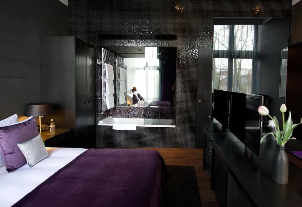 Canal House
