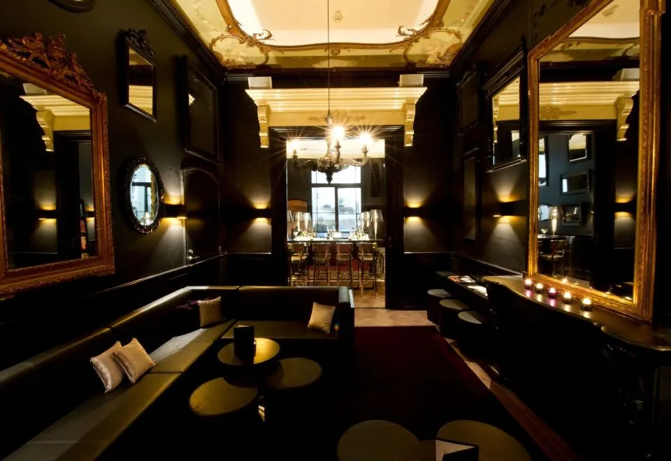 Canal House