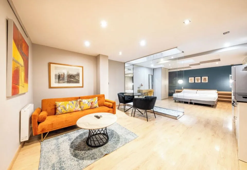 Ainb Sagrada Familia Apartments