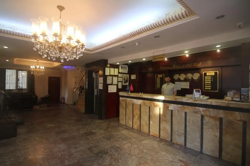 Grand Liza Hotel