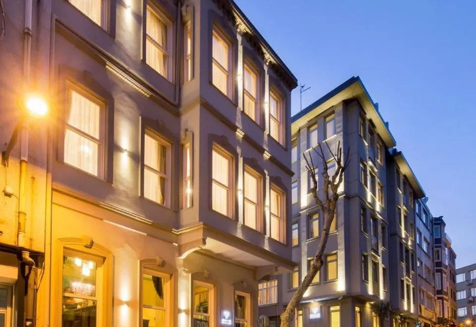 Nishant Hotel